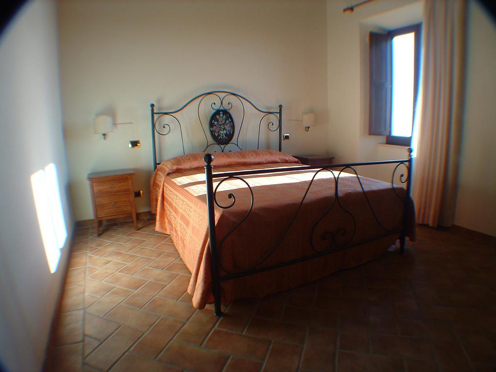 Antica Grancia Di Quercecchio Apartment Montalcino Exterior foto